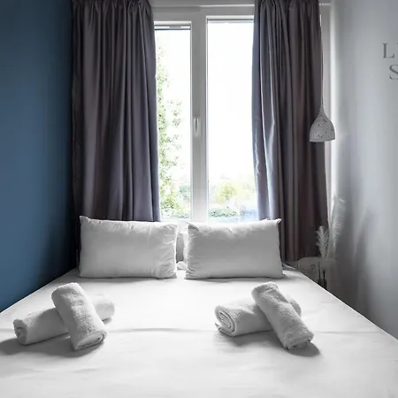 Wallstreet, The Luxury Suites Thessaloniki Exterior foto