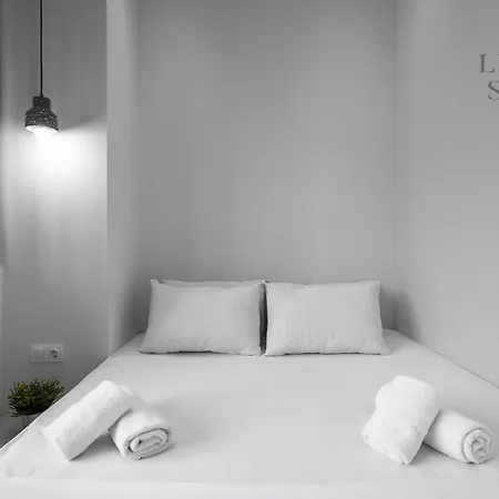 Wallstreet, The Luxury Suites Thessaloniki Exterior foto