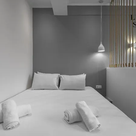 Wallstreet, The Luxury Suites Thessaloniki Exterior foto